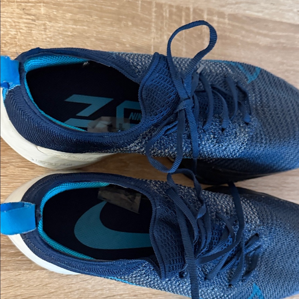 Nike Navy Blue Athletic Shoes - Picture 5 of 9